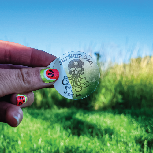 Elevate your brand with our custom clear labels, water- and oil-resistant, and tamper-resistant with value prices, 2-day turnaround, & free shipping.